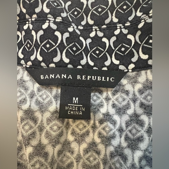 Banana Republic 3/4 Sleeves Black Patterned Dress. Size Medium - Picture 3 of 9